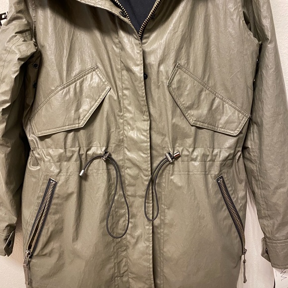 🎉HP🎉  NWT SAM New York Thinsulate parka with natural coyote edged hood, size L - Picture 3 of 16